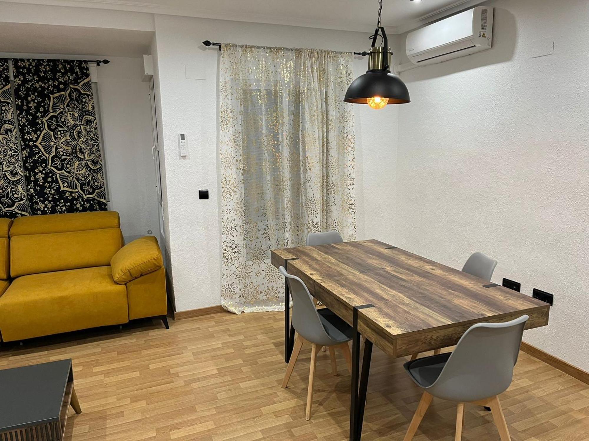 Marqplace Beach Free Parking And Ac Alicante Zewnętrze zdjęcie