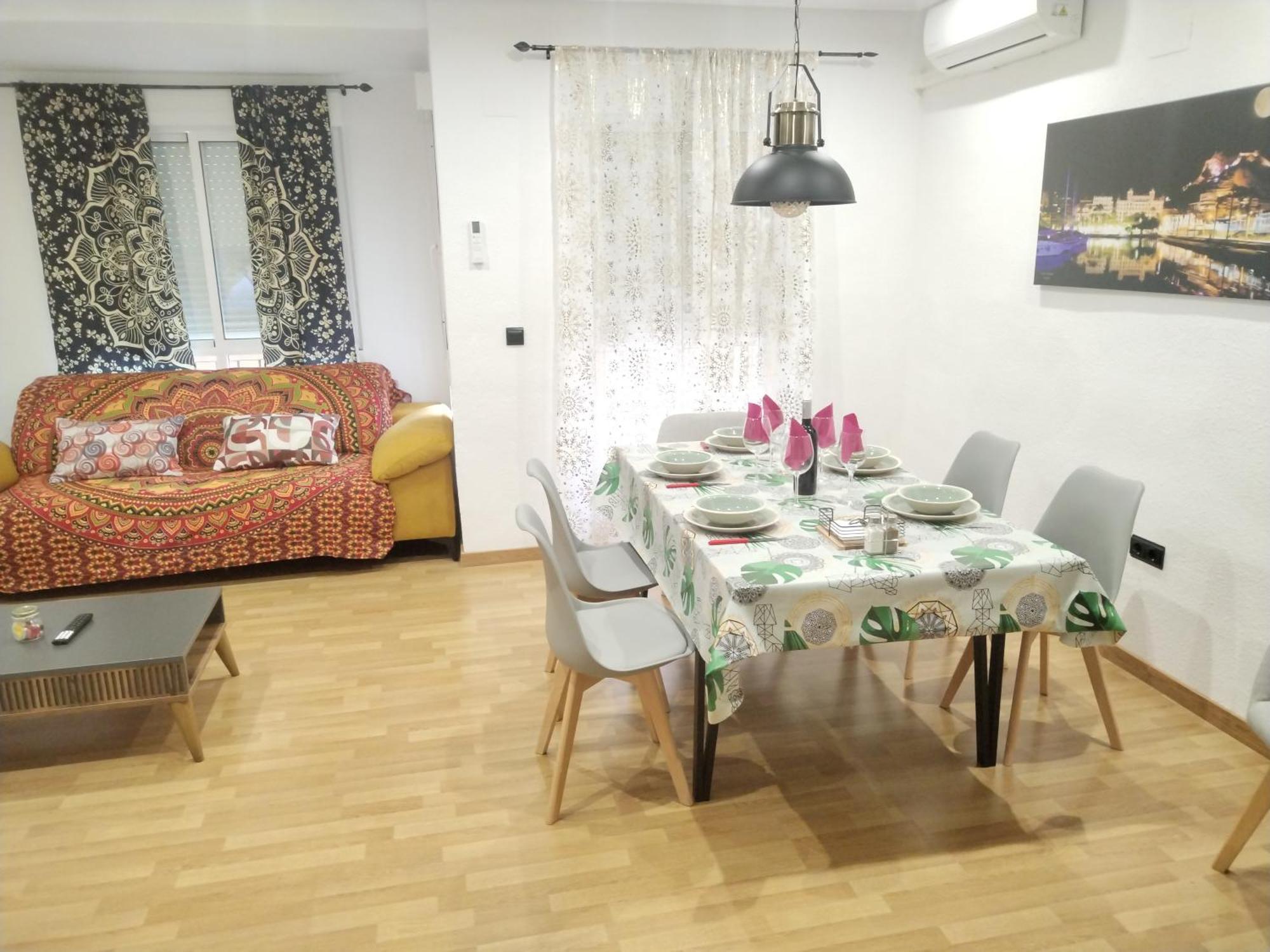 Marqplace Beach Free Parking And Ac Alicante Zewnętrze zdjęcie